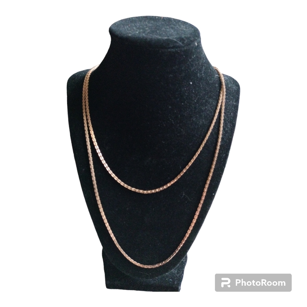Sarah Coventry goldtone double chain necklace  22 &26" in length